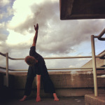 Man demonstrating Heaven and Earth twist